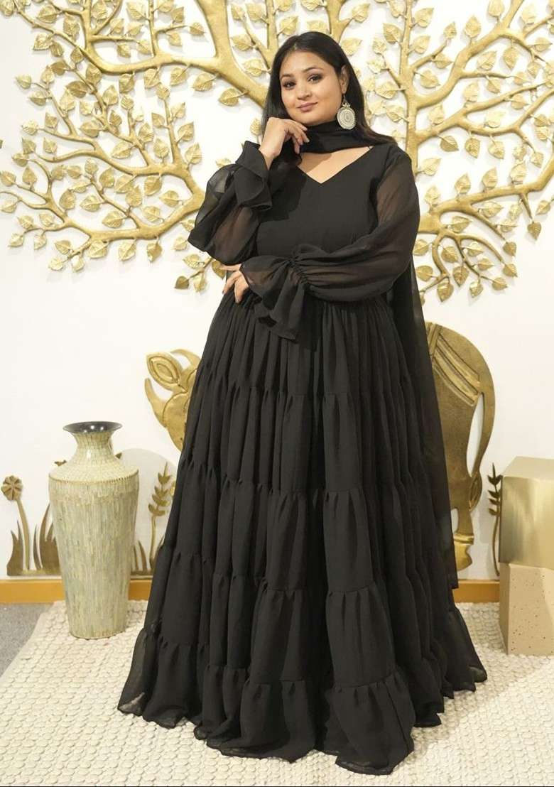 Black Emboridered Blended Chaniya Choli Set For Navratri And Garba - Indya