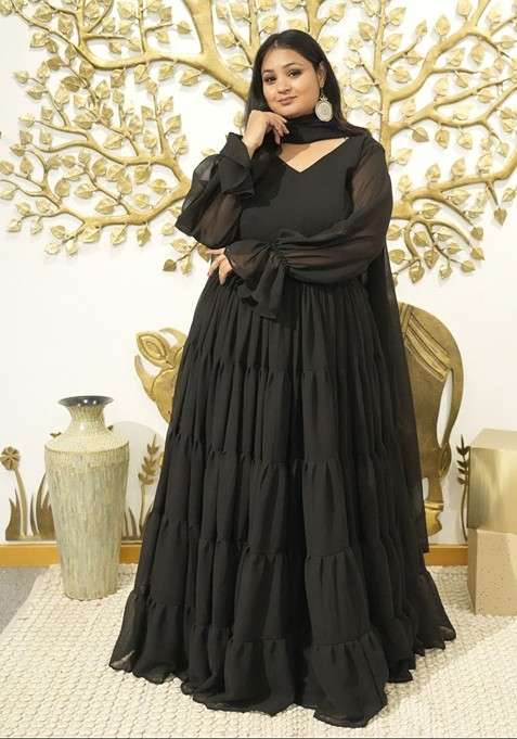 Black Emboridered Blended Chaniya Choli Set For Navratri And Garba