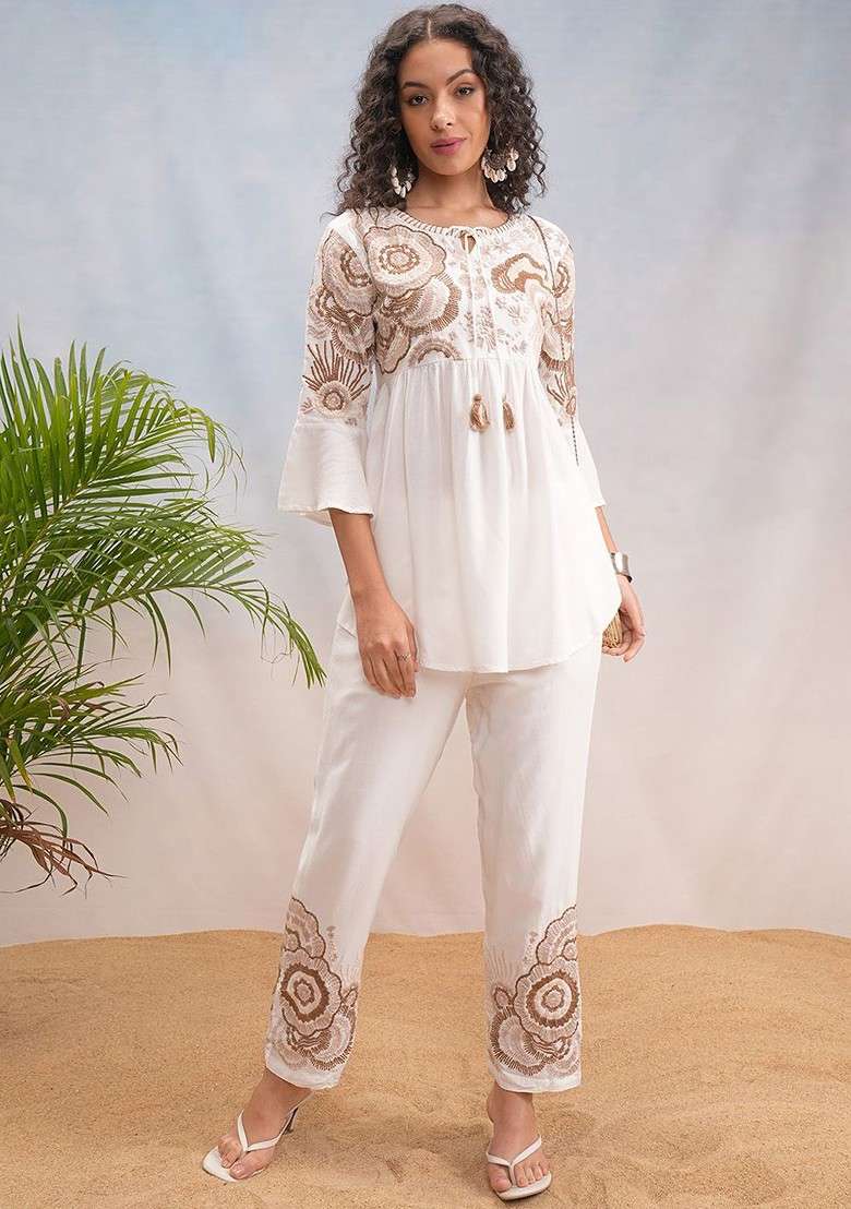 Off White Off White Floral Embroidered Bell Sleeves Tieup Neck Tunic With Trousers - Indya