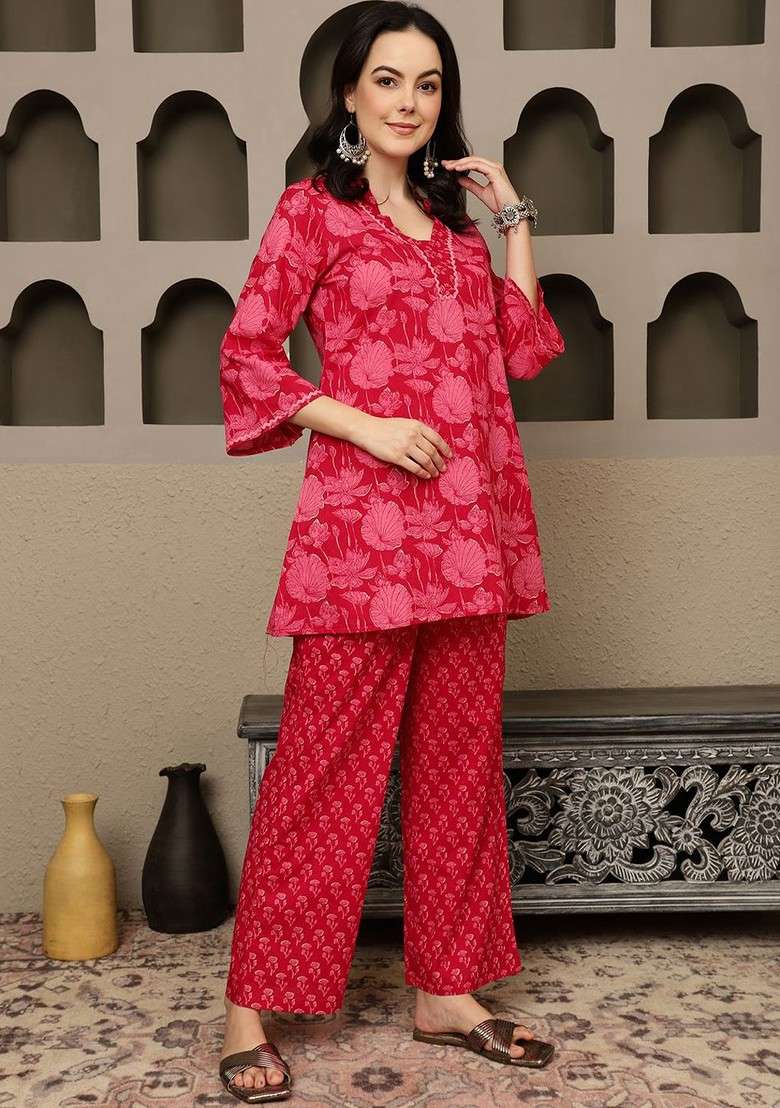 Red Women Floral Printed Top With Trousers Coords - Indya