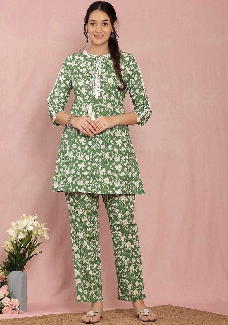 Green Floral Printed Pure Cotton Aline Tunic With Trousers - Indya