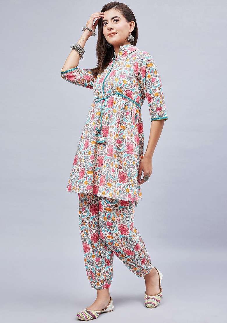 Off White Floral Printed Shirt Collar Threequarter Sleeves Pure Cotton Tunic With Trouser - Indya