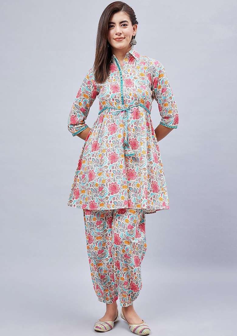 Off White Floral Printed Shirt Collar Threequarter Sleeves Pure Cotton Tunic With Trouser - Indya