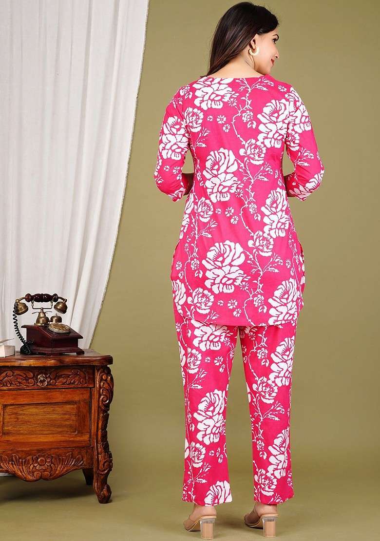 Pink Floral Printed Round Neck Pure Cotton Tunic With Trouser - Indya