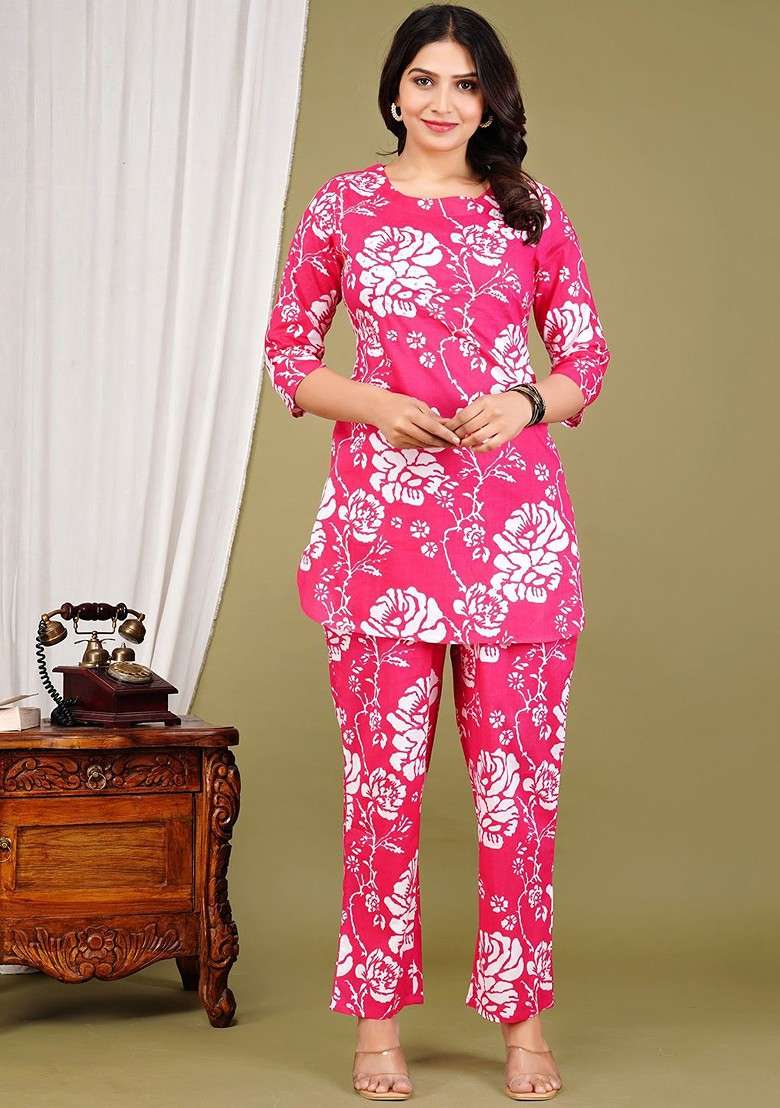 Pink Floral Printed Round Neck Pure Cotton Tunic With Trouser - Indya