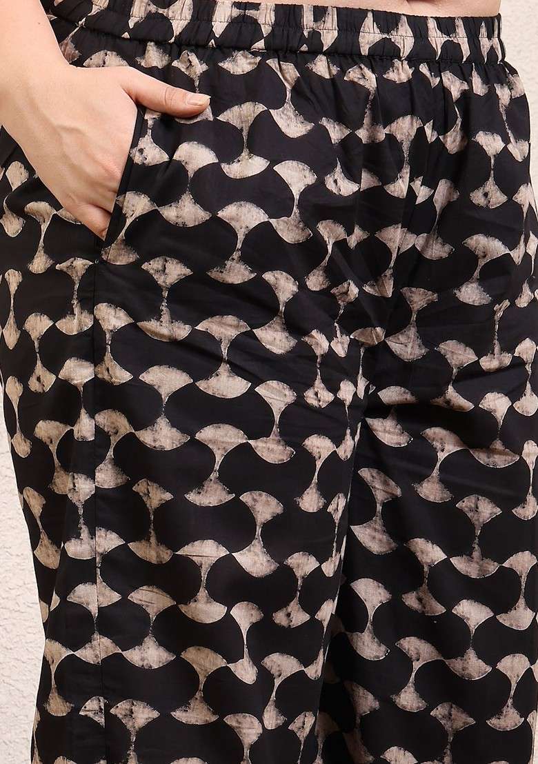 Black Printed Shirt Collar Short Sleeves Pure Cotton Top With Trouser - Indya
