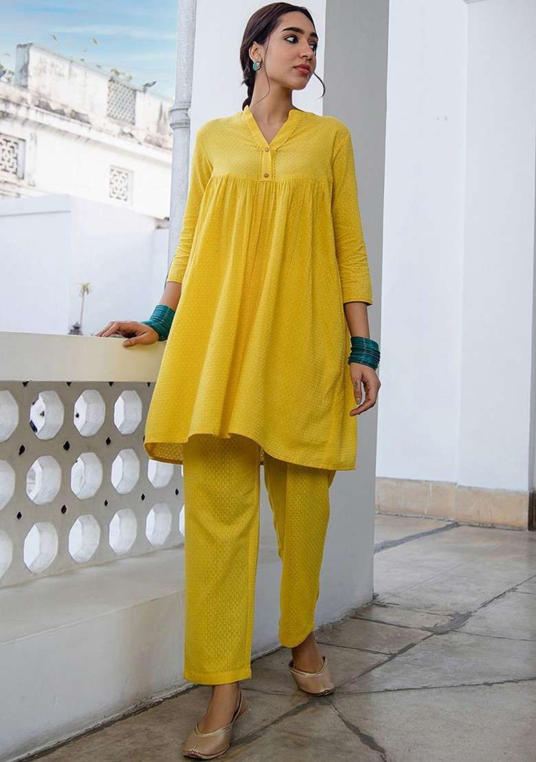 Yellow Selfdesign Mandarin Collar Cuffed Sleeves Pure Cotton Aline Tunic With Trouser - Indya