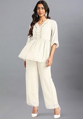 Off White Women Off White Dobby Chiffon Self Design Coord Set