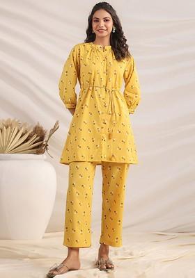 Mustard Women Printed Pure Cotton Tunic And Trousers Co Ord Set