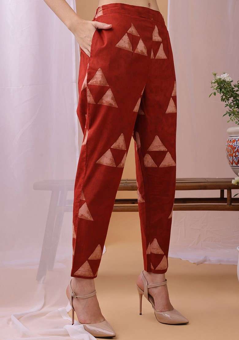 Red Printed Top Ith Trousers Coords - Indya