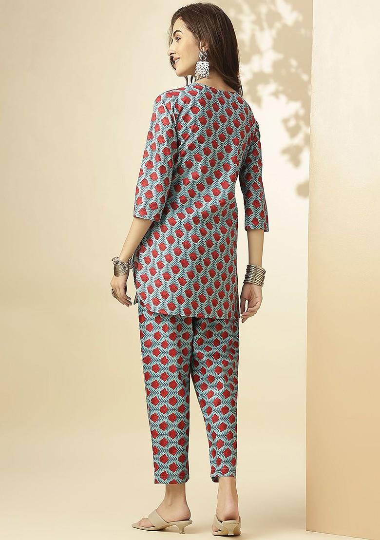 Blue Ethnic Motifs Printed Vneck Threequarter Sleeves Pure Cotton Tunic And Trousers - Indya