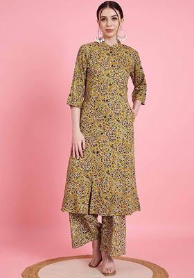 Green Floral Printed Mandarin Collar Threequarter Sleeves Top And Palazzo