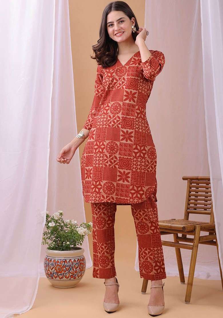 Red Printed V Neck Top With Trousers Coords - Indya