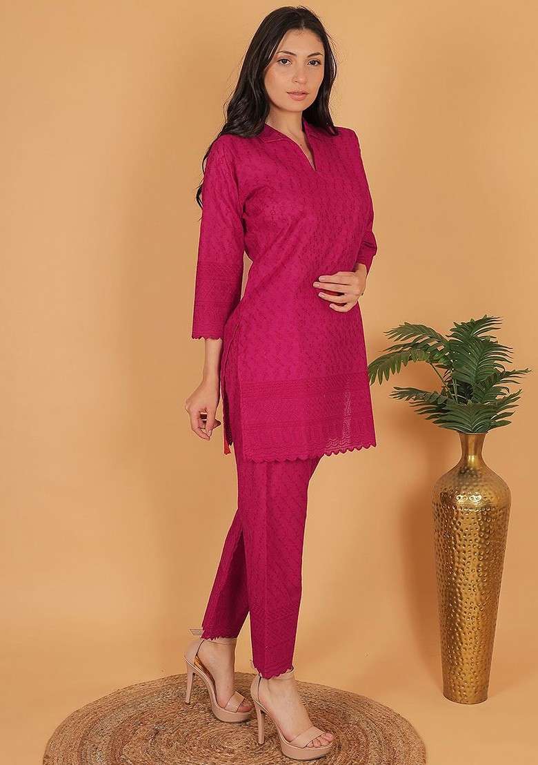 Fuchsia Floral Embroidered Shirt Collar Tunic Ith Trouser - Indya