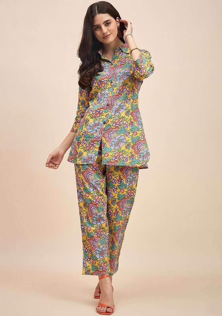 Yellow Floral Printed Shirt Collar Pure Cotton Tunic With Trousers - Indya