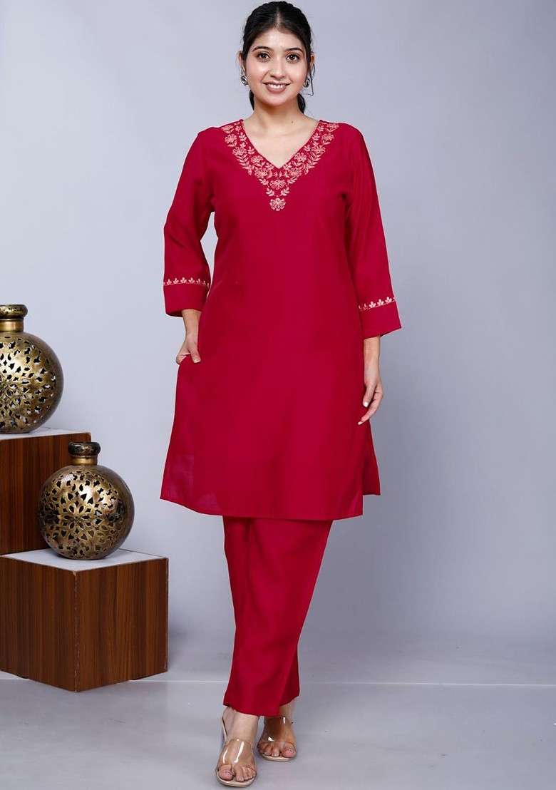 Red Floral Embroidered Vneck Threequarter Sleeves Top With Trouser - Indya