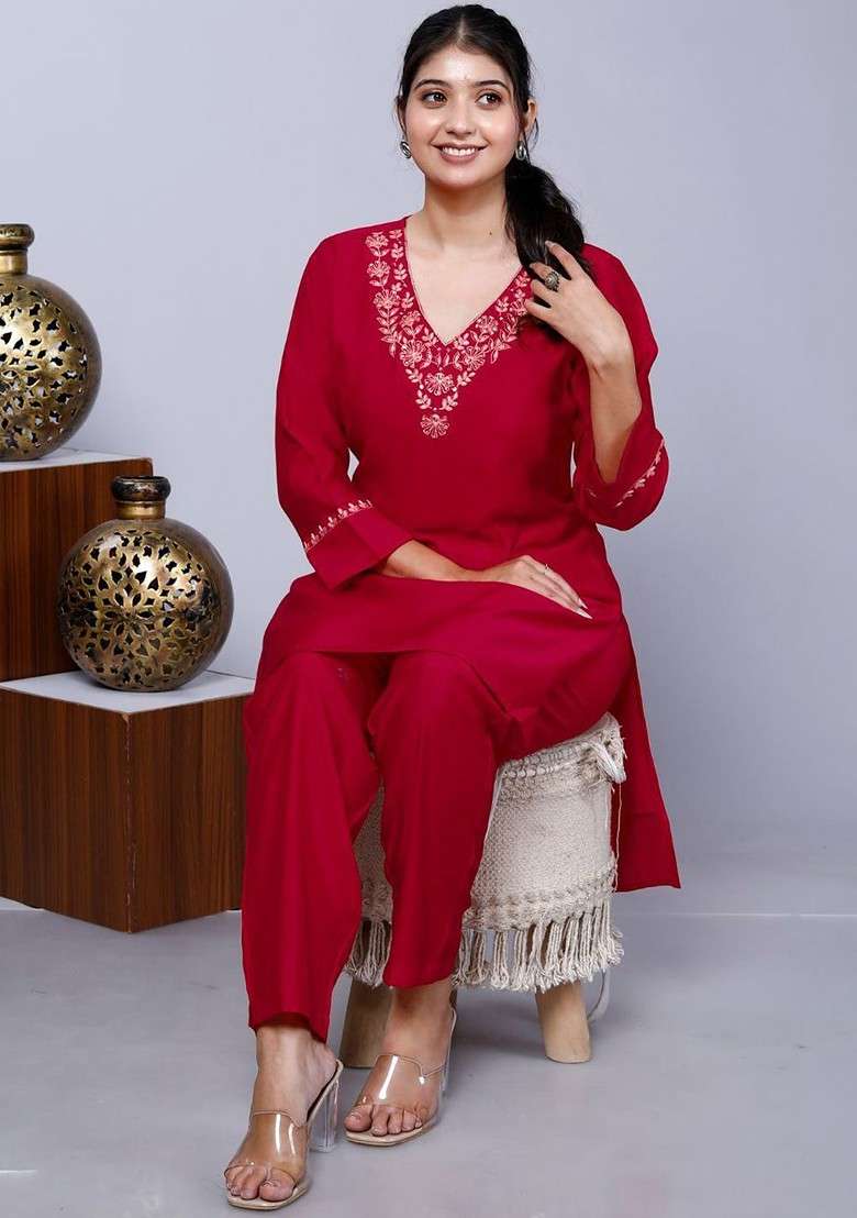 Red Floral Embroidered Vneck Threequarter Sleeves Top With Trouser - Indya