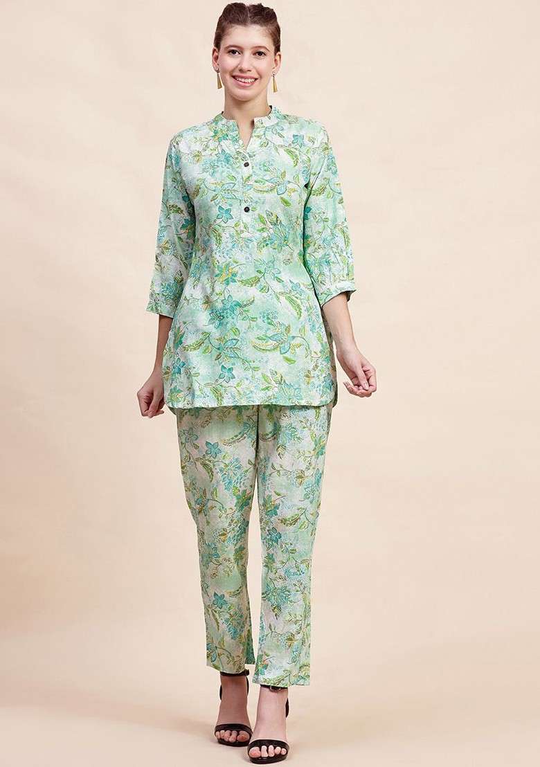 Green Floral Printed Mandarin Collar Pure Cotton Tunic With Trousers - Indya