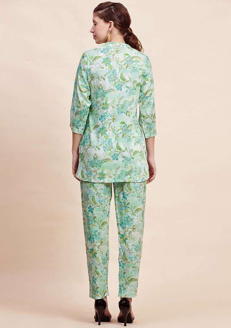 Green Floral Printed Mandarin Collar Pure Cotton Tunic With Trousers - Indya