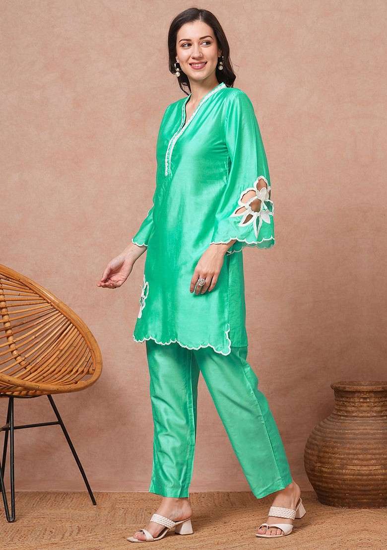 Green Floral Embroidered Vneck Tunic And Trousers - Indya