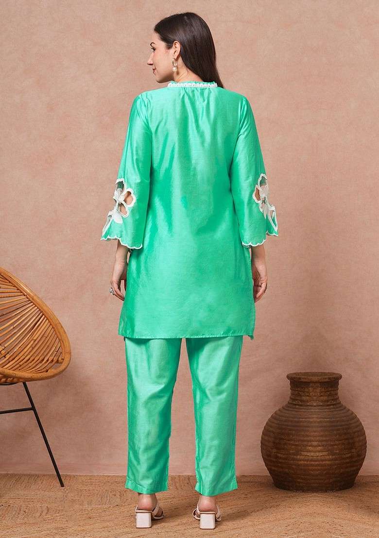 Green Floral Embroidered Vneck Tunic And Trousers - Indya