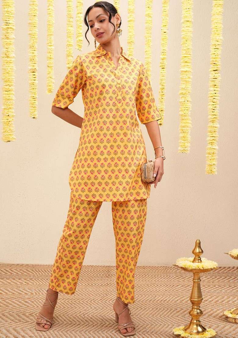 Mustard Mustard Floral Printed Shirt Collar Tunic With Trouser - Indya