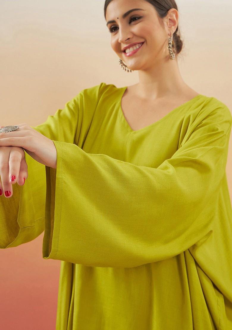 Green Vneck Long Sleeves Tunic With Trousers