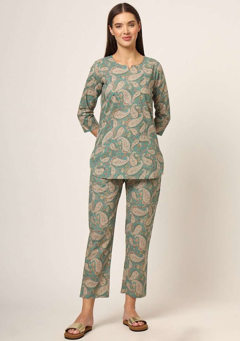 Green Floral Printed Pure Cotton Tunic With Trousers Coords - Indya