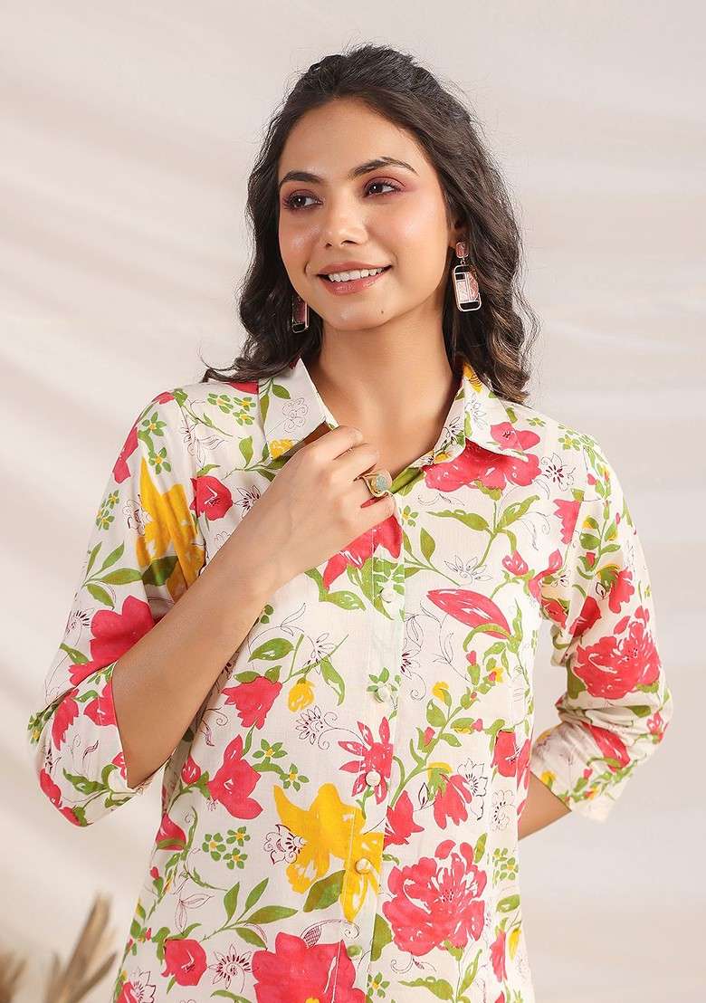 Off White Floral Printed Shirt Collar Pure Cotton Shirt And Trousers - Indya
