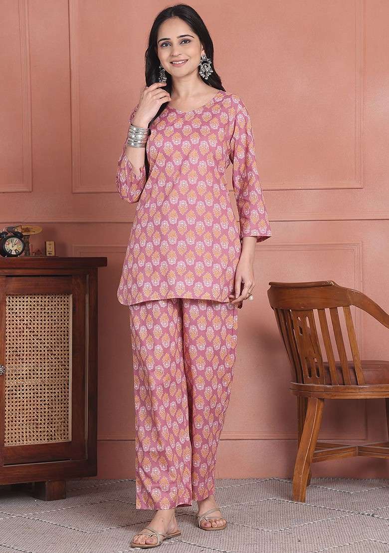Maroon Floral Printed Cotton Tunic With Trouser Coords - Indya