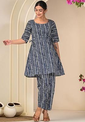 Blue Striped Round Neck Short Sleeves Pure Cotton Top And Trouser