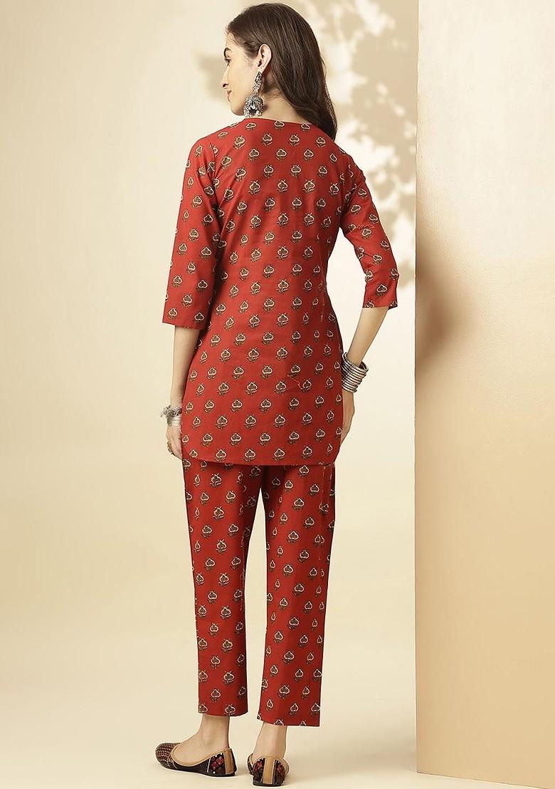 Red Ethnic Motifs Printed Vneck Threequarter Sleeves Pure Cotton Tunic And Trousers