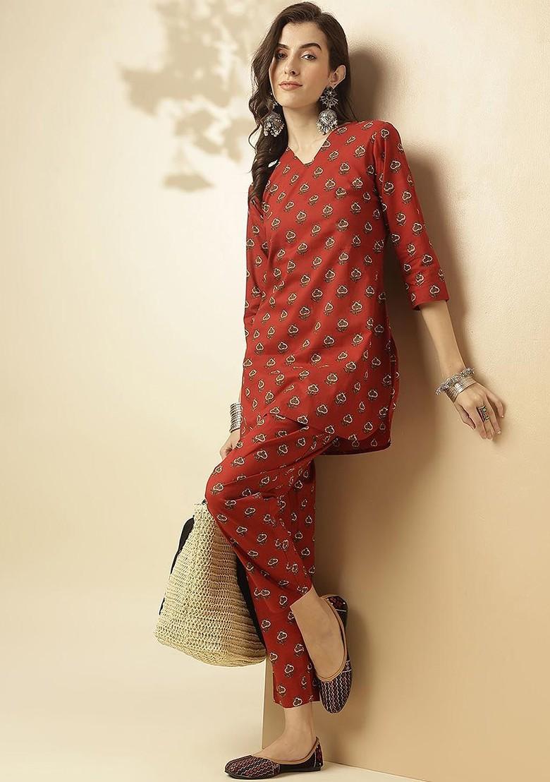 Red Ethnic Motifs Printed Vneck Threequarter Sleeves Pure Cotton Tunic And Trousers