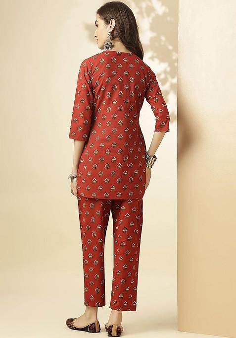 Red Ethnic Motifs Printed Vneck Threequarter Sleeves Pure Cotton Tunic And Trousers