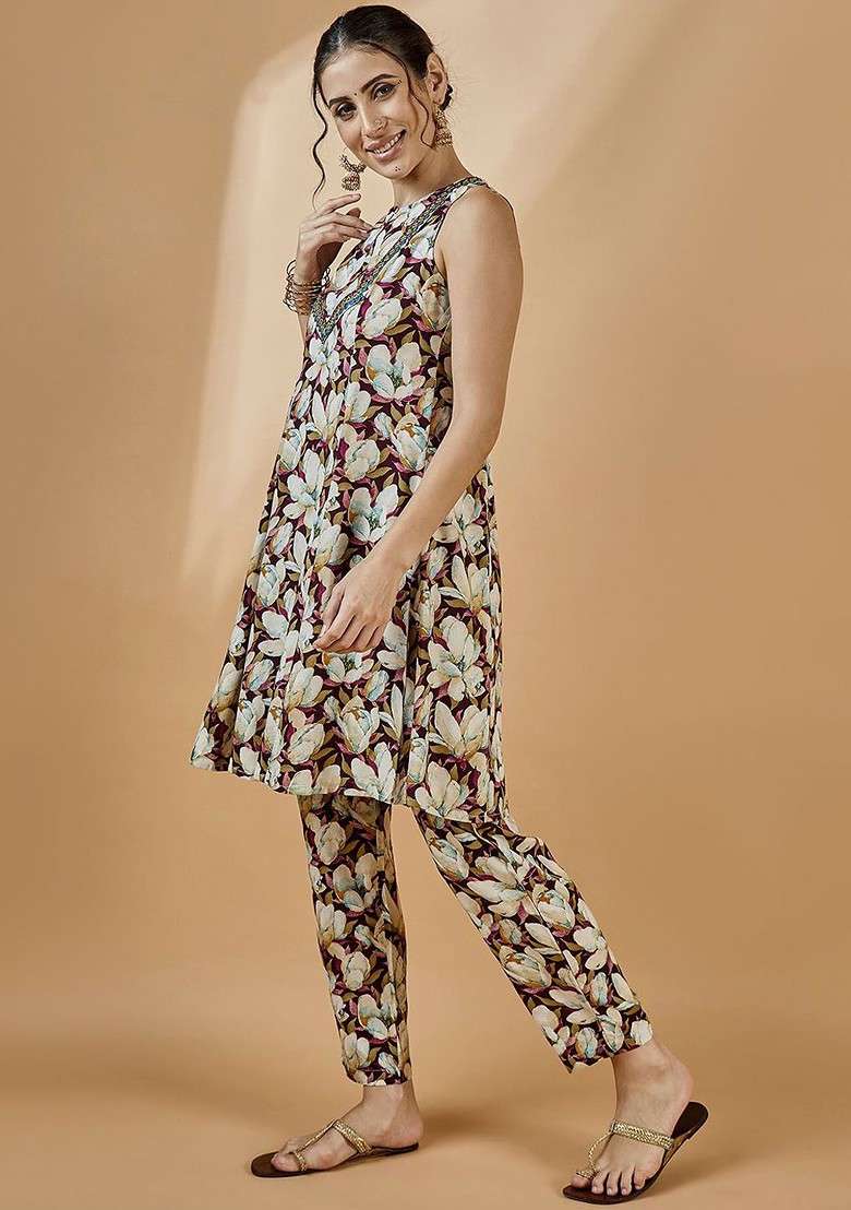 Burgundy Floral Printed Tunic With Trousers - Indya
