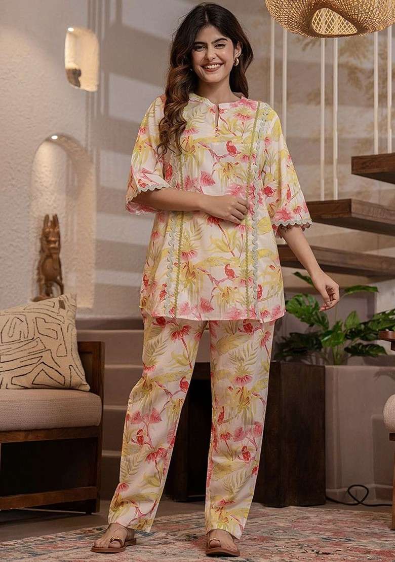 White Floral Printed Mandarin Collar Pure Cotton Tunic Ith Trousers - Indya
