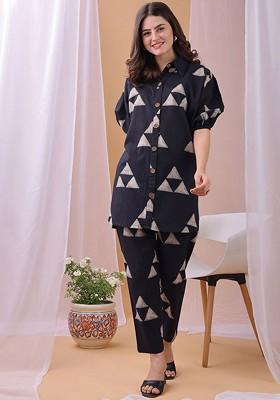 Black Printed V Neck Shirt Collar Shirt With Trousers Coords