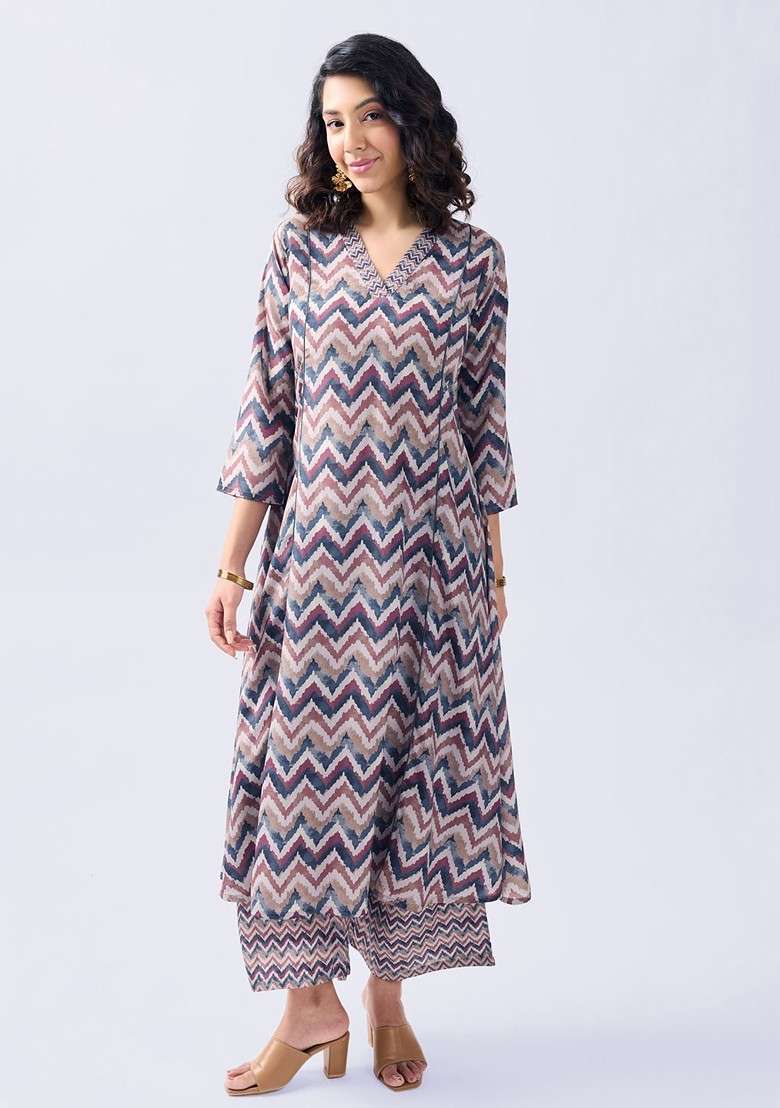 Grey Chevron Printed Vneck Threequarter Sleeves Top With Palazzo - Indya
