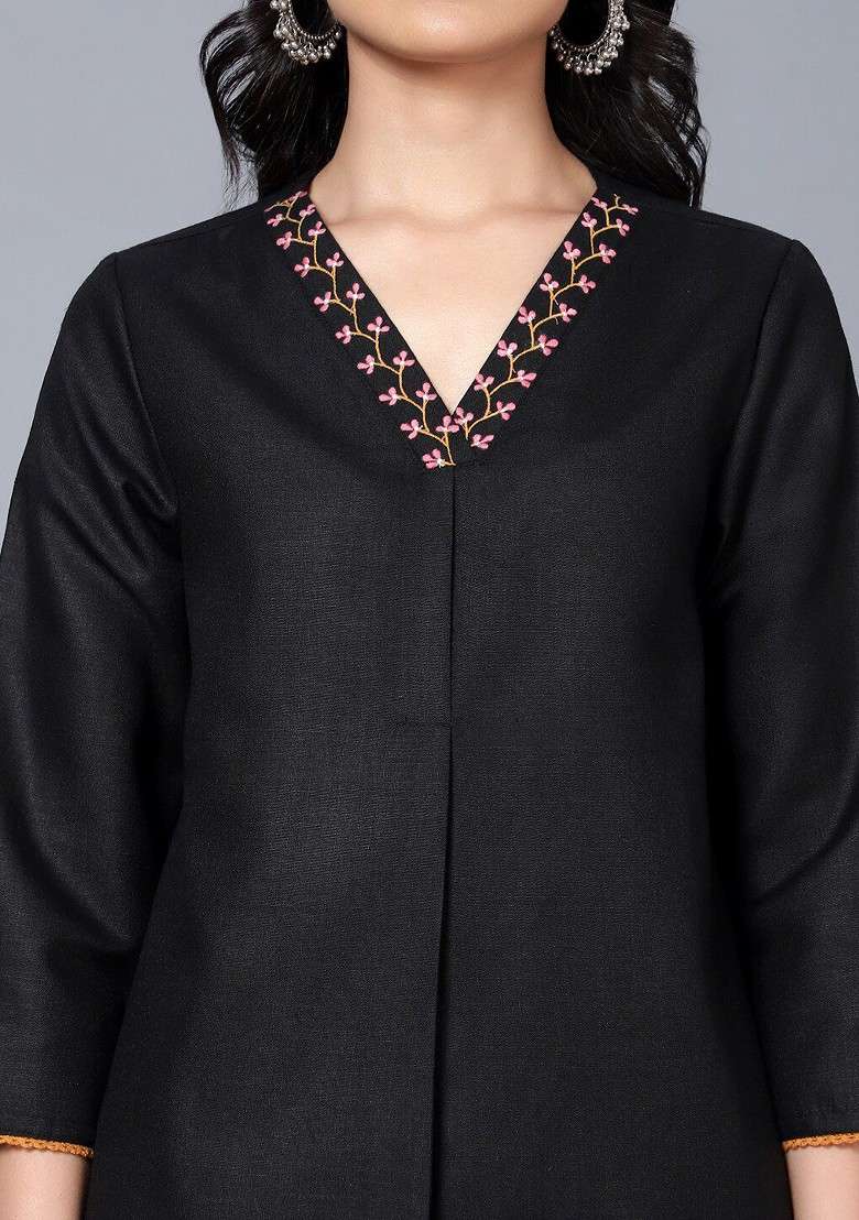 Black Embroidered Ethnic Tunic With Trouser - Indya