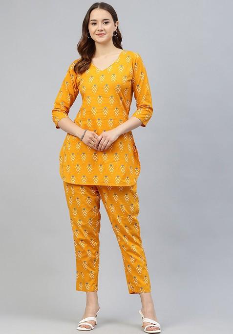 Yellow The Lifestyle Co Printed Pure Cotton V Neck Tunic And Trouser Coords