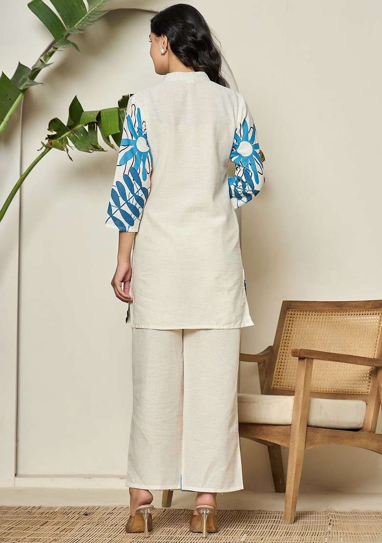 Off White Floral Printed Mandarin Collar Tunic With Trouser - Indya