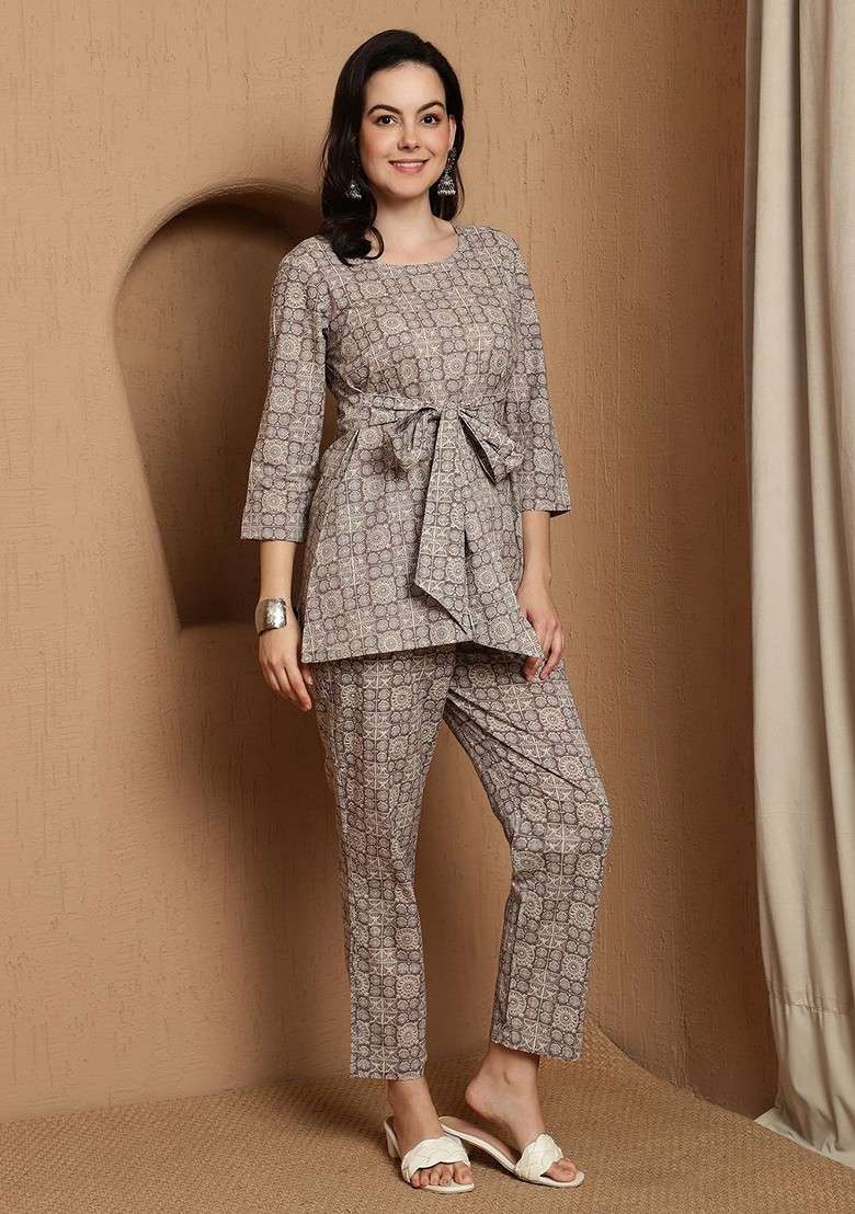 Grey Women Printed Top With Trouser Coords Set - Indya