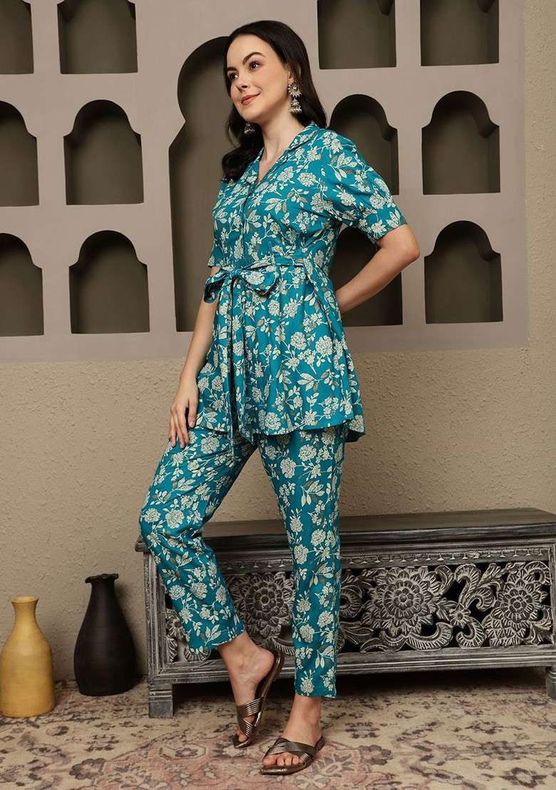Turquoise Blue Women Floral Printed Pure Cotton Coord Set - Indya