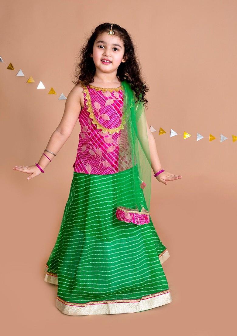 Green Embroidered Poly Blend Lehenga Set With Dupatta For Girls
