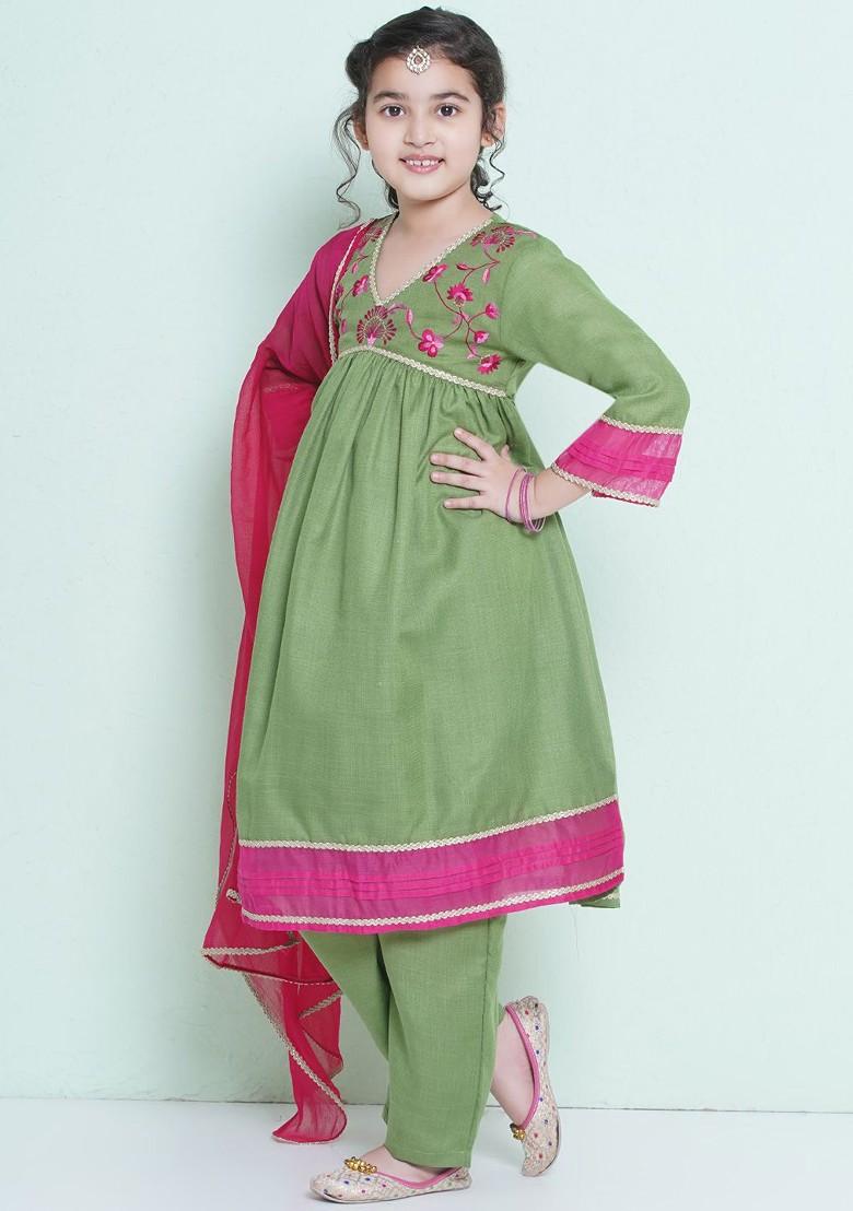 Green Girls Floral Embroidered Gottapatti Anarkali Kurta With Trousers And Dupatta