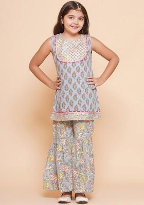 Grey Girls Ethnic Motifs Printed Gotta Patti Pure Cotton Kurta With Sharara