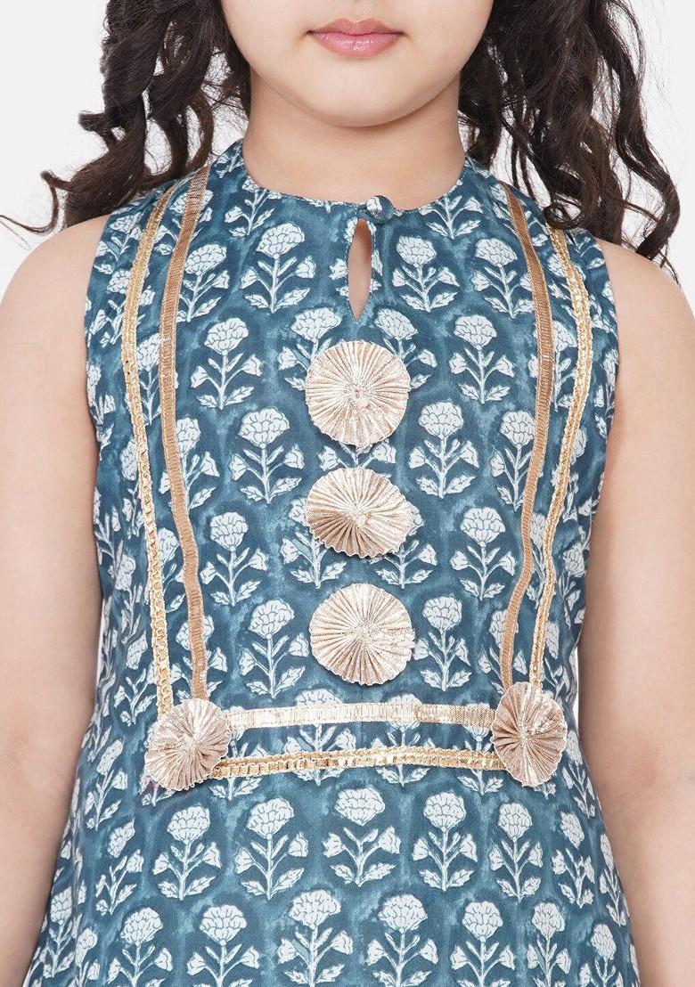 Blue Girls Blue Floral Printed Pleated Kurta With Skirt