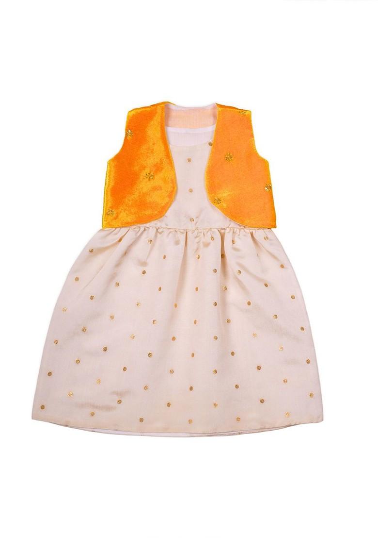 Infant Girls Embroidered Velvet Lehenga And Choli