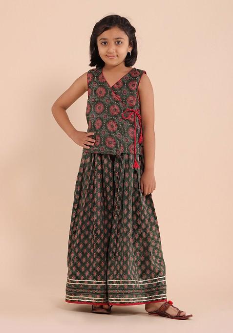 Green Printed Cotton Blend Lehenga Choli For Girls — view on Indya