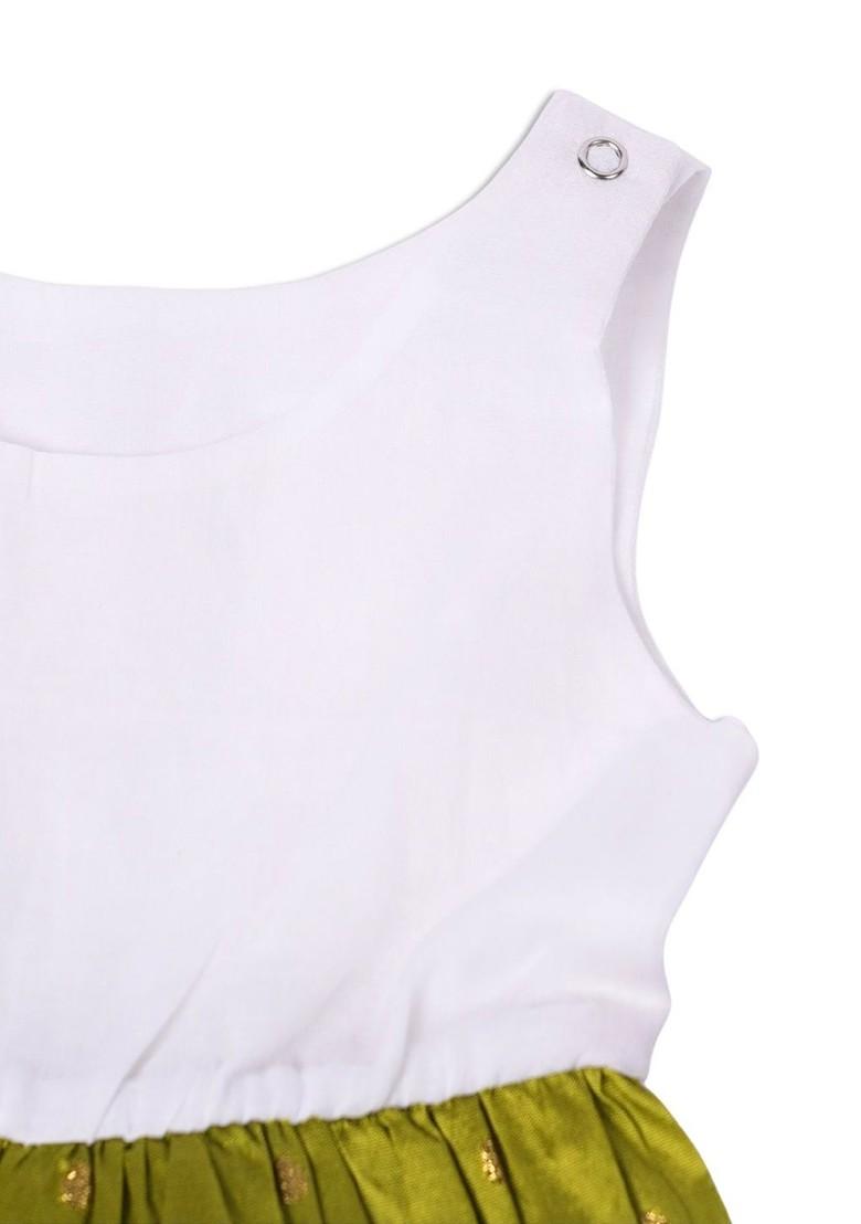 Green Zari Blended Lehenga Choli For Girls - Indya